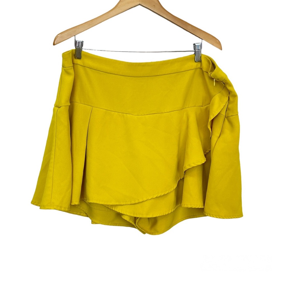 Eloquii Yellow Mini Skirt‎ Women’s Plus Size 18